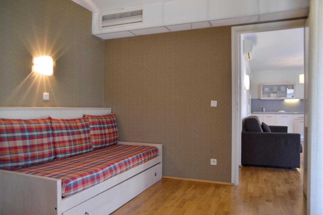 Of Both - Hotel 4*
